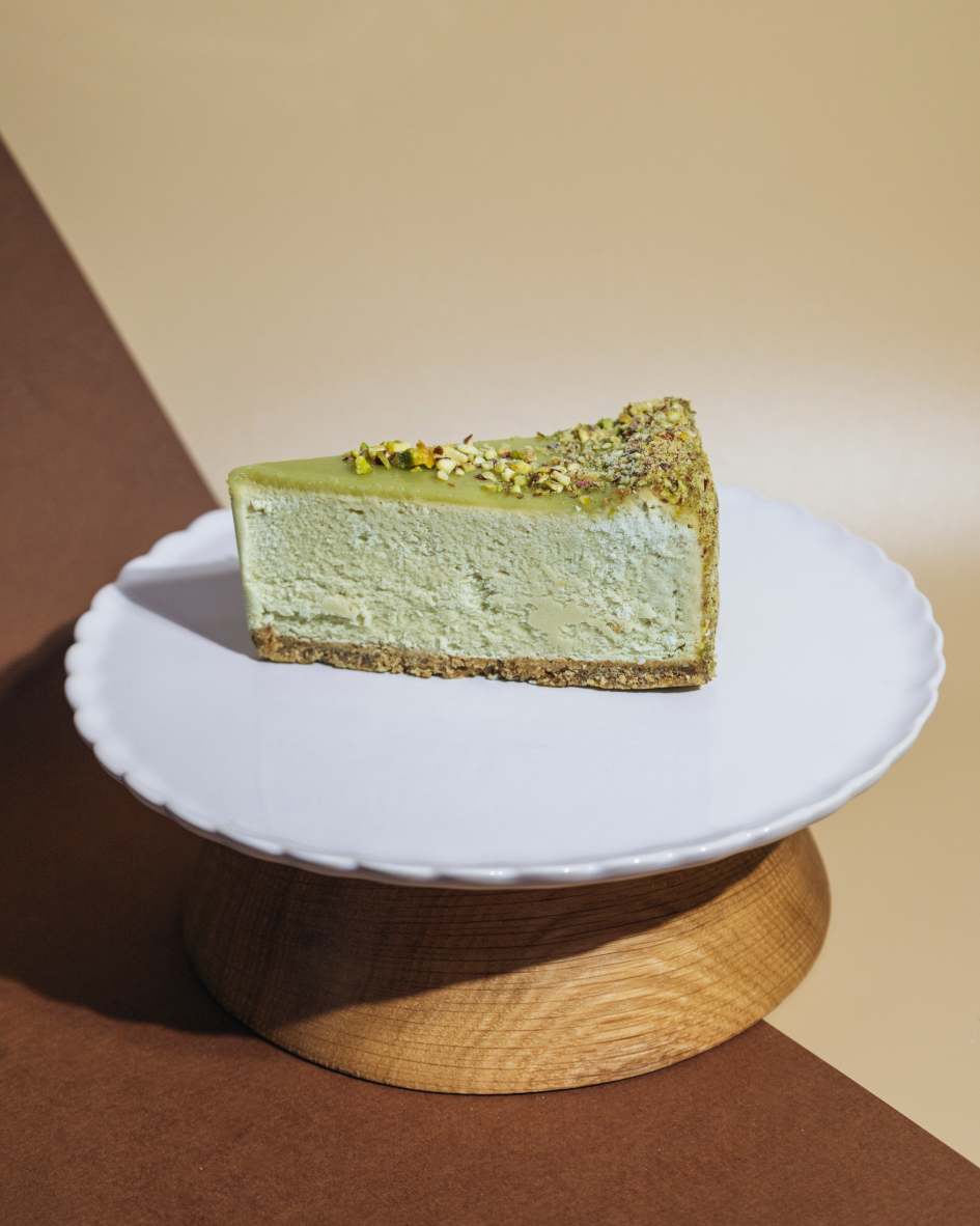 Pistachio cheesecake